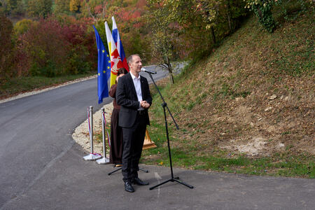 015_otvoritev ceste